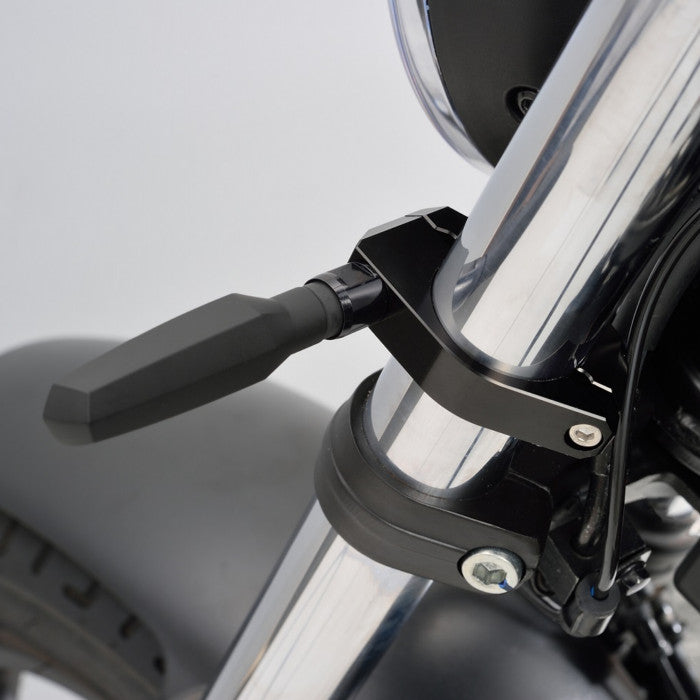 Blinkerhalter Set Daytona Alu für M8 Blinker